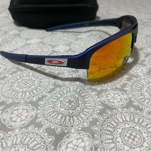 Oakley mercenary